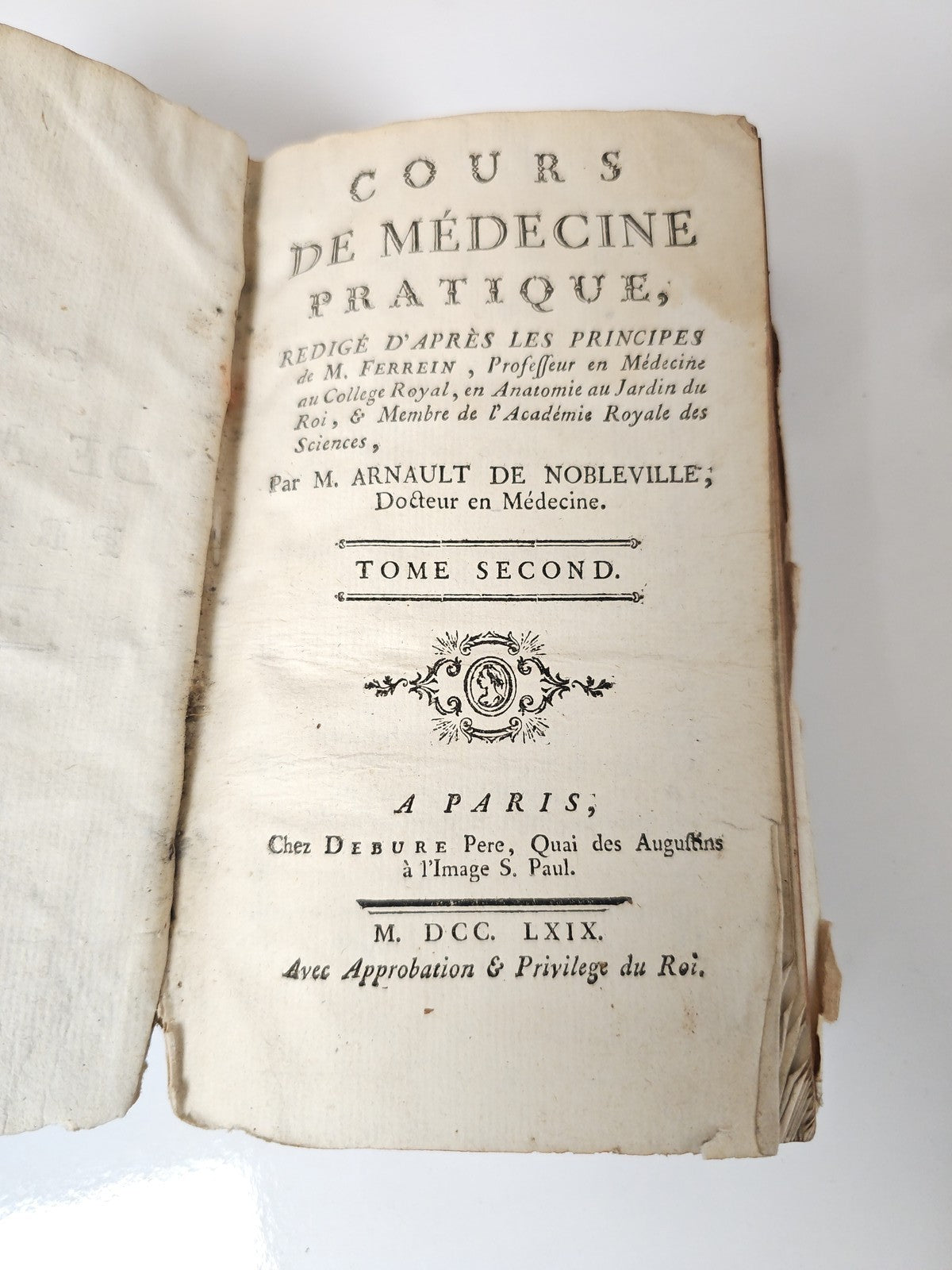 Livre ancien médecine pratique Arnault de Nobleville vintage collection rare