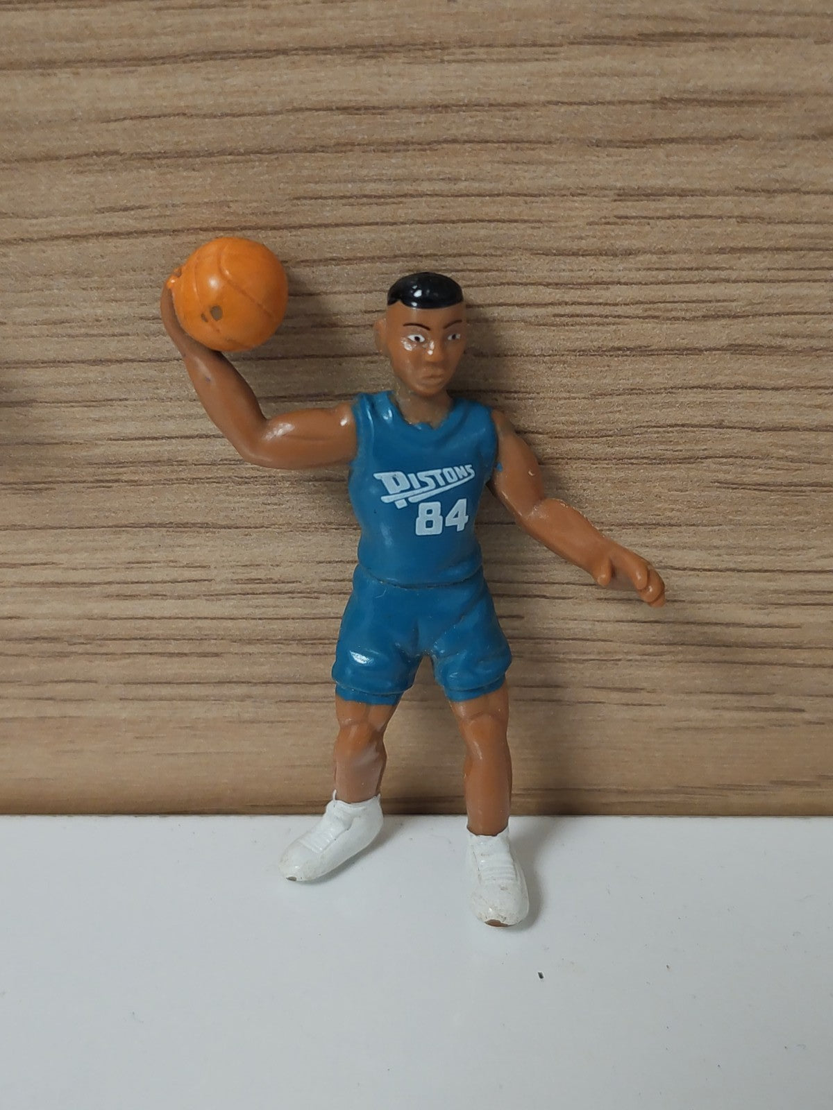 Figurine Kellogg's NBA Basket 1997 ? Jouet publicitaire céréales ? Bonne occasio