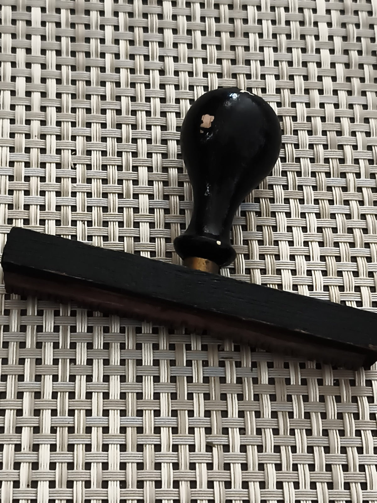 Tampon ancien bureau noir, poignée boule, vintage, encreur administratif