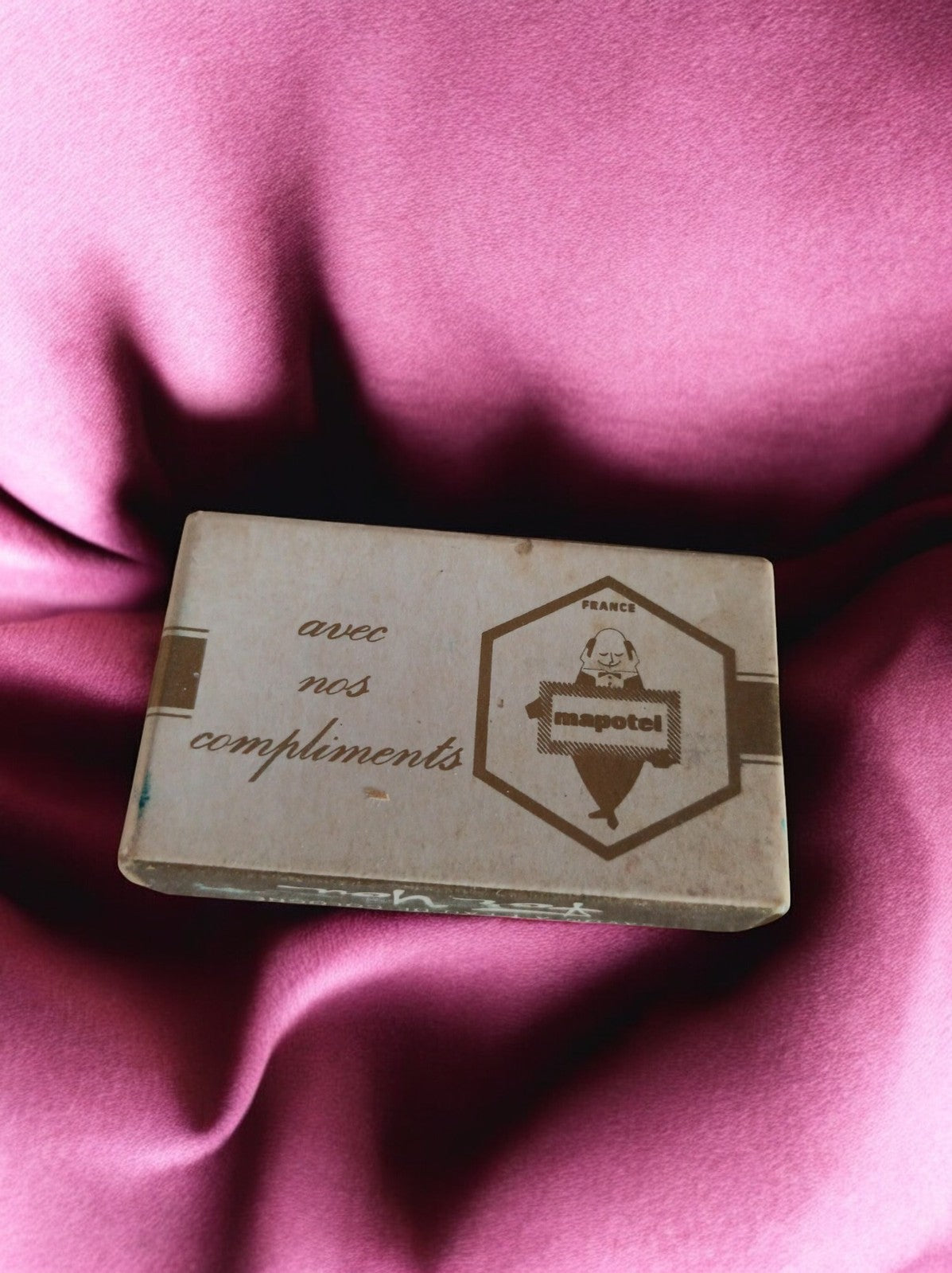 Savon d'hôtel vintage Mapotel pour une touche rétro dans votre salle de bain
