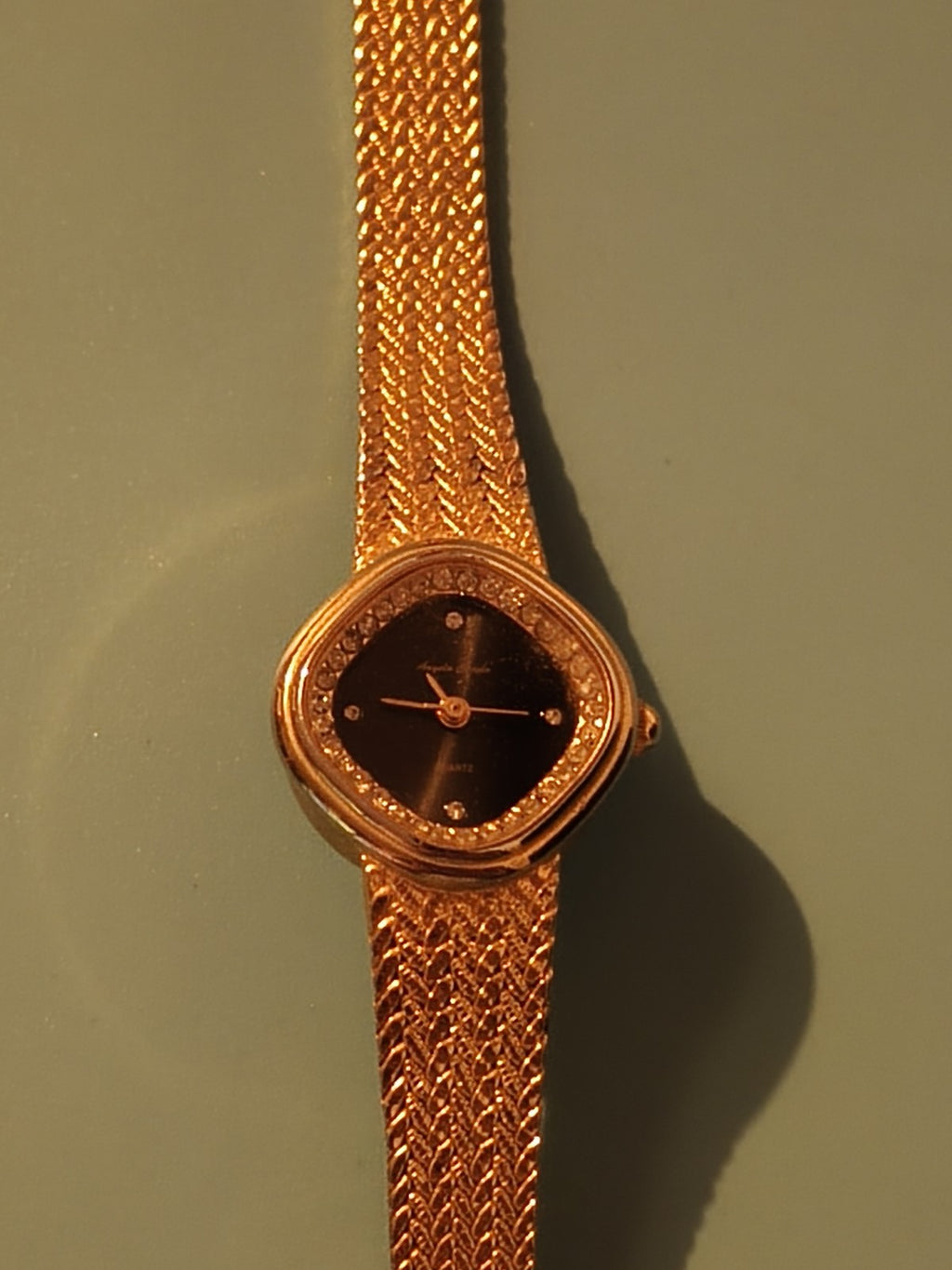 Montre femme vintage Angelo Cardo ancienne, plaqué or, rétro collection