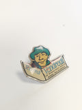 Pin's ancien rétro Vendredi, badge vintage collection, objet publicitaire rare