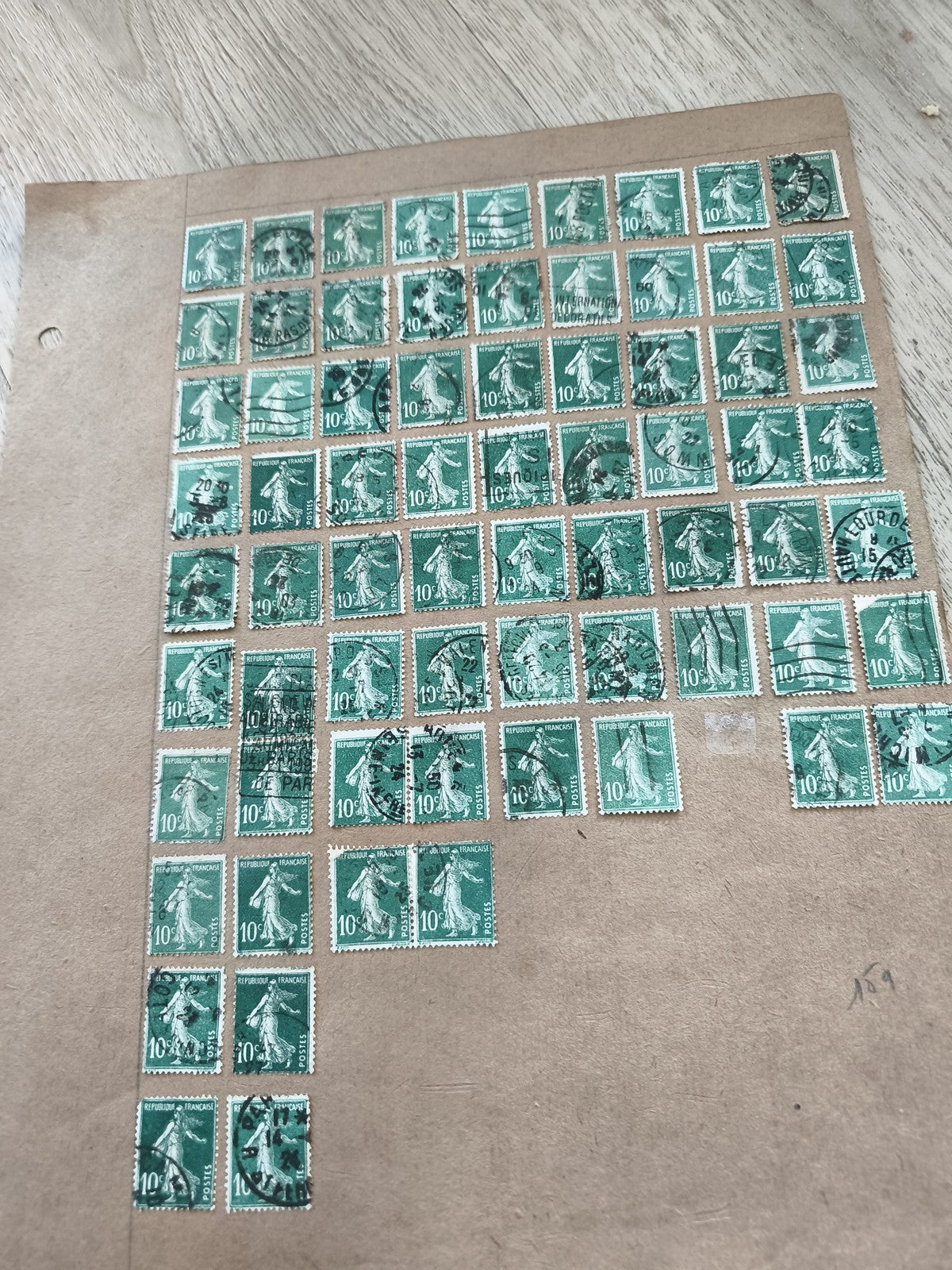 Gros lot timbres anciens Marianne 10c verts oblitérés ? planche philatélie étude