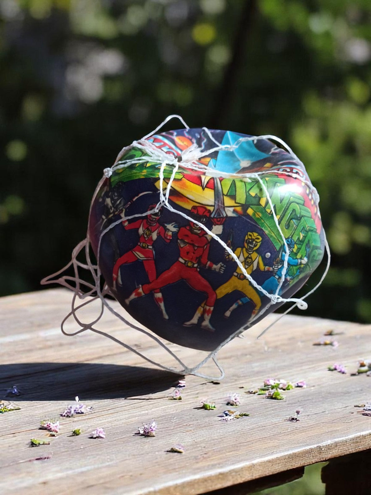 Ballon vintage Power Rangers années 90, motif Morphin, filet inclus