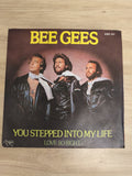 Bee Gees 45T You Stepped Into My Life / Love So Right pochette photo (Ref 1)