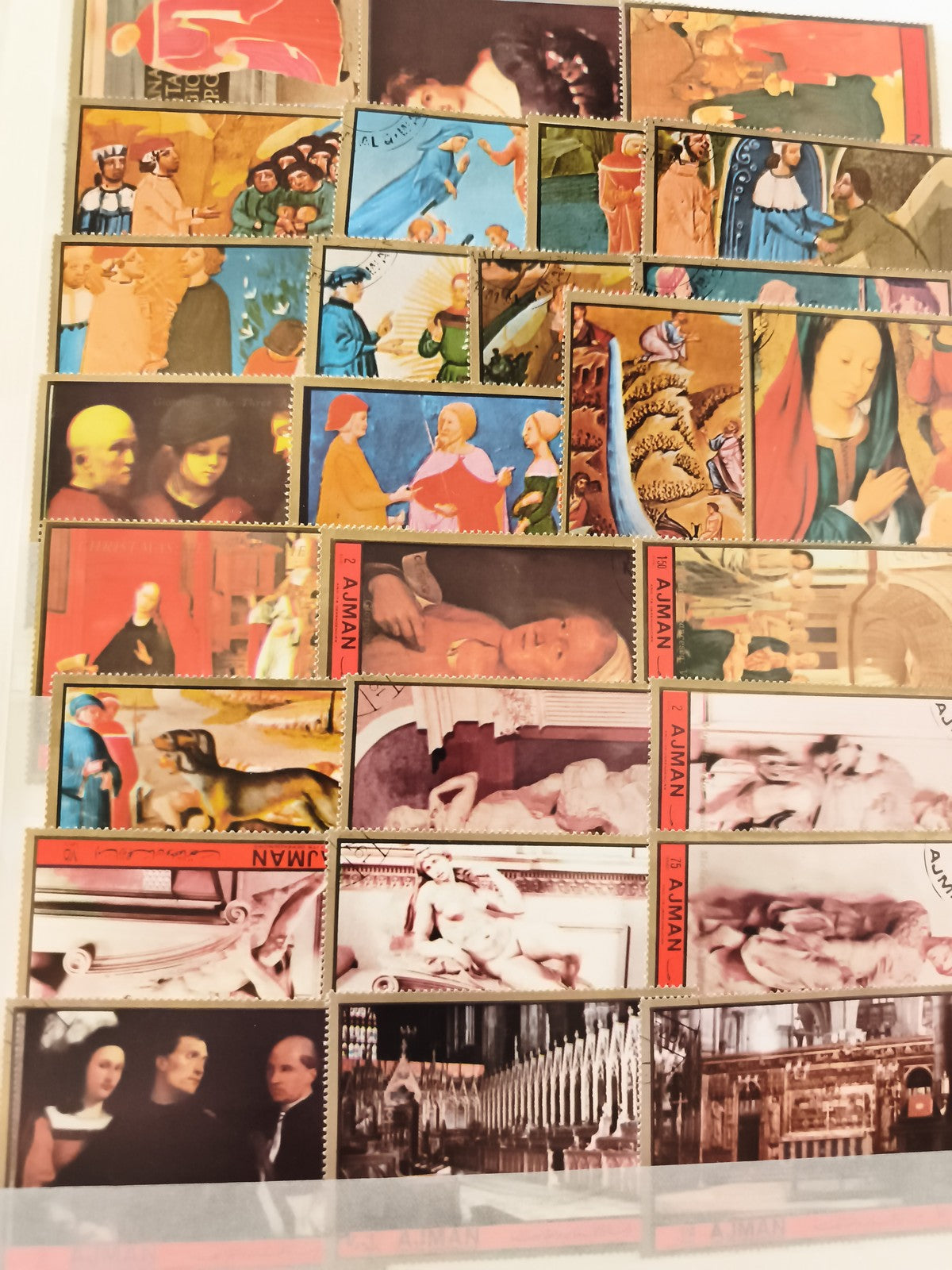 Timbres Ajman art religieux peinture sculpture philatélie lot thématique