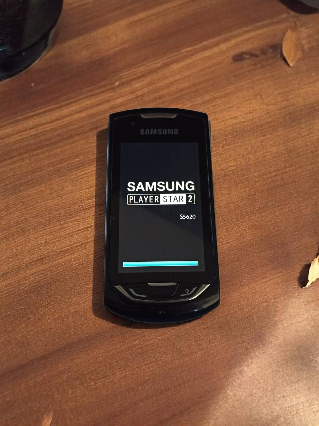 Téléphone portable Samsung fonctionnel - Modèle vintage sans chargeur