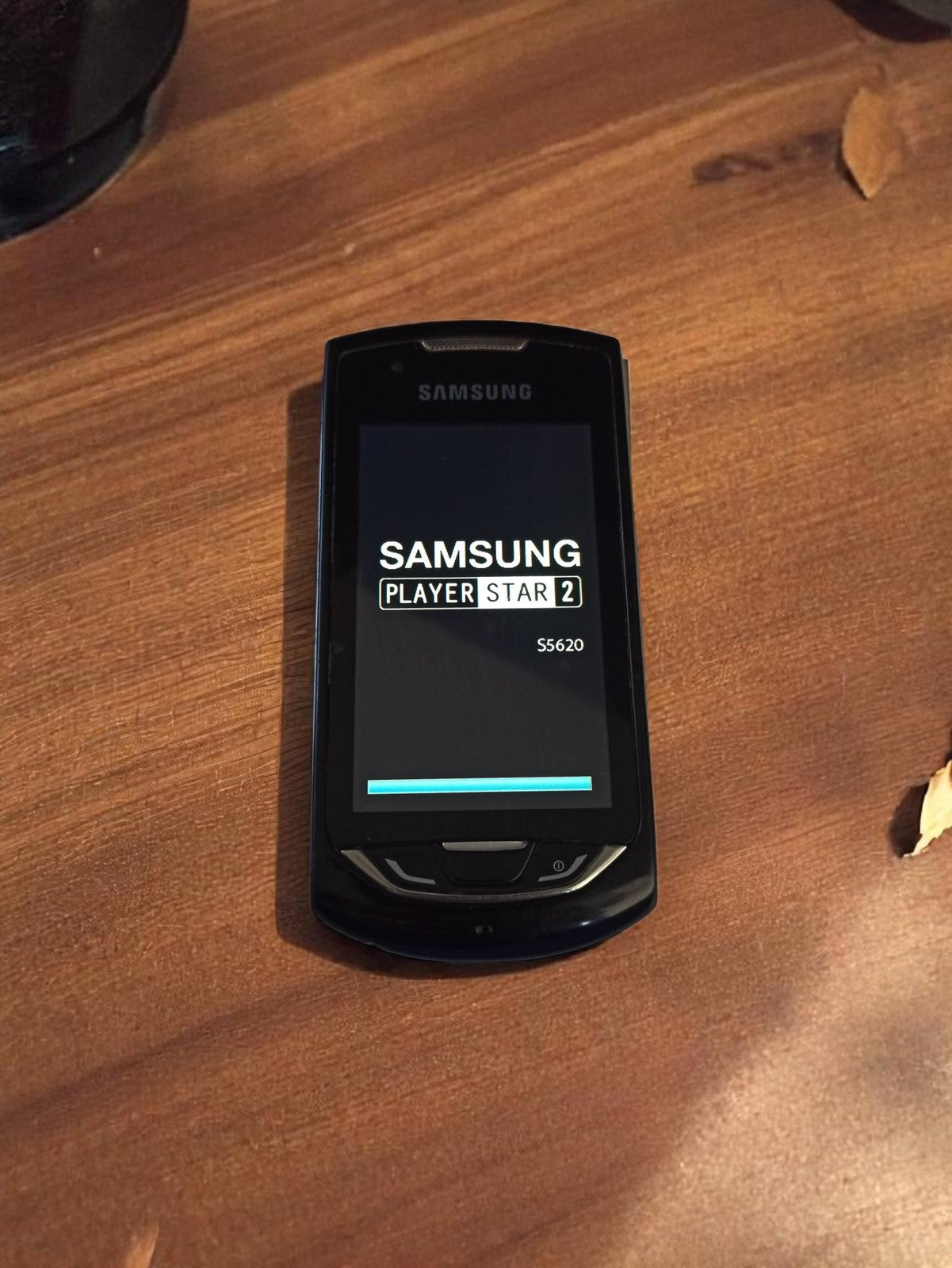Téléphone portable Samsung fonctionnel - Modèle vintage sans chargeur