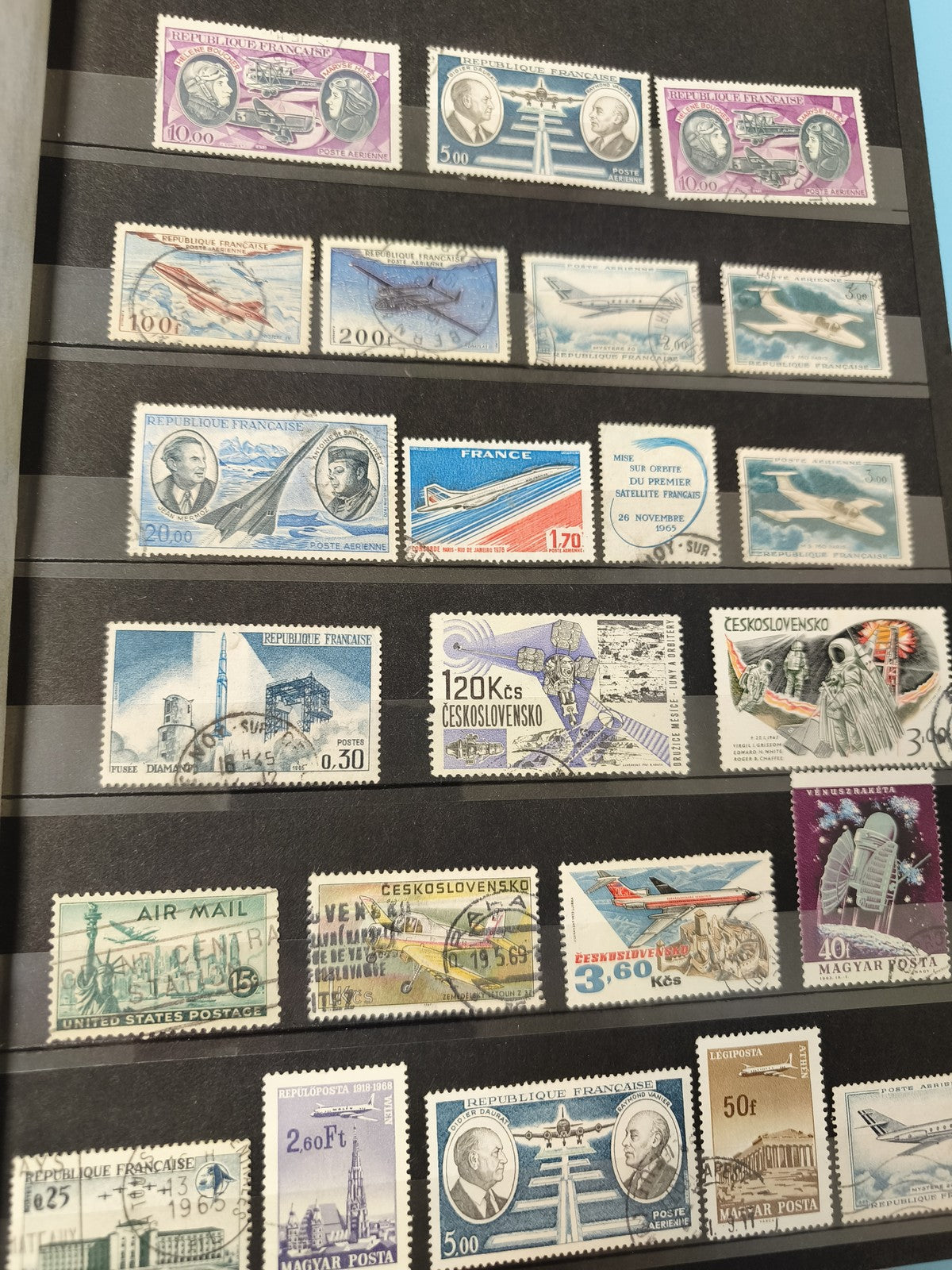 Lot anciens timbres oblitérés aviation France et étrangers, collection philatéli