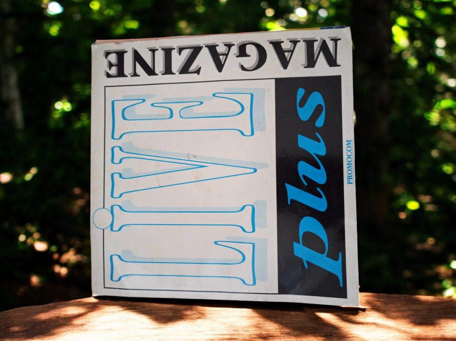 Vinyle 45 tours Live Plus Magazine, édition spéciale PromoCom, pochette illustré