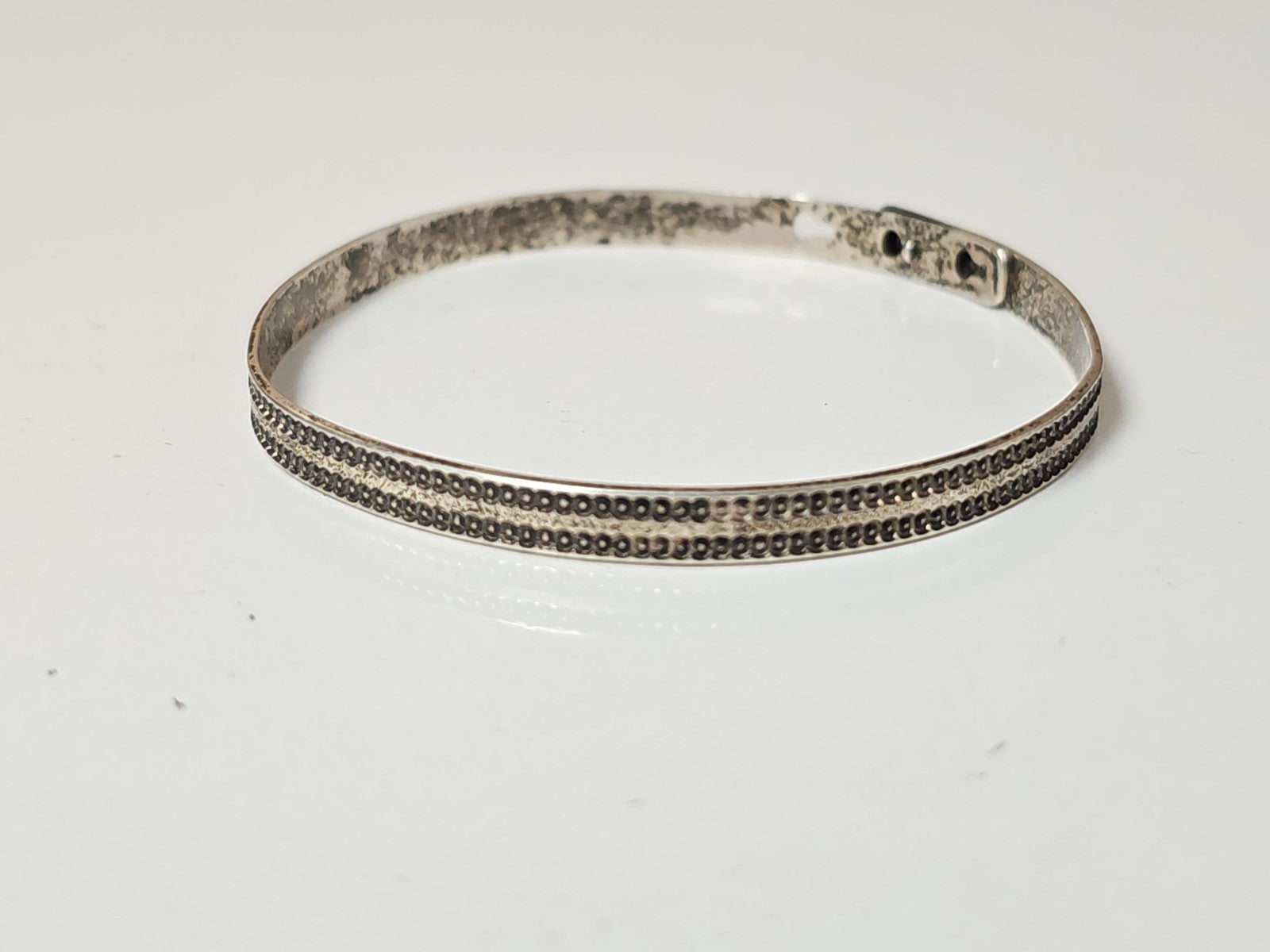 Bracelet ethnique ancien vintage, bijou rétro authentique pour collectionneur