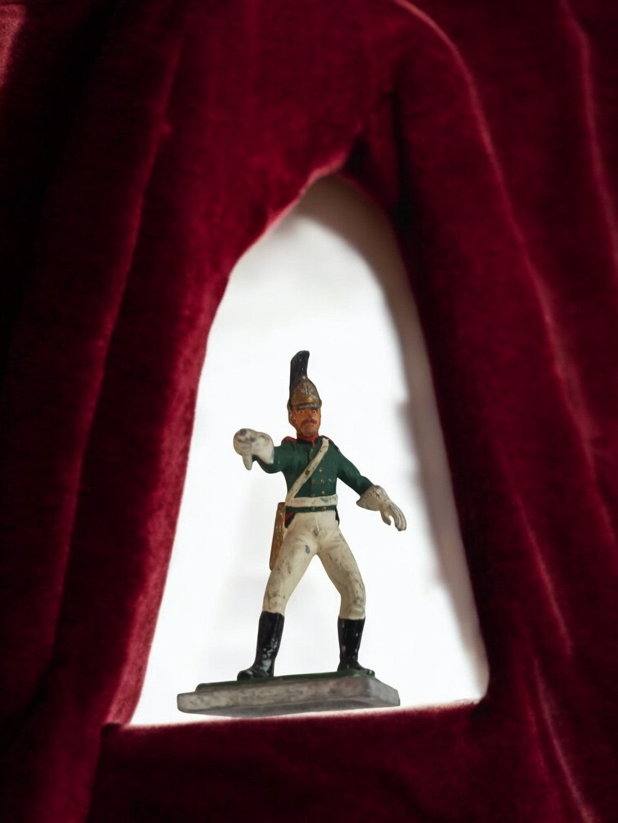 Figurine soldat ancien Kiralu vintage, statuette rétro uniforme vert