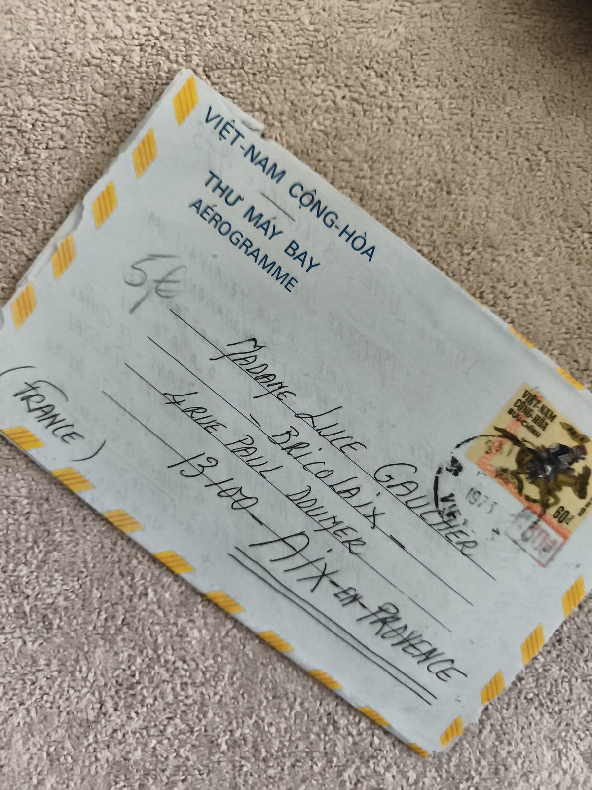 Lettre aérogramme Vietnam Cộng-Hòa affranchie, timbre cheval, philatélie