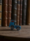 Camion miniature Matchbox vintage bleu ancien jouet métal – véhicule rare