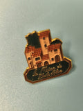 Vintage pin's La Maison de l'Huile d'Olive, émaillé, maison provençale, collecti
