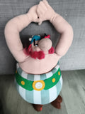 Peluche Obélix vintage Parc Astérix costume rayé bleu blanc