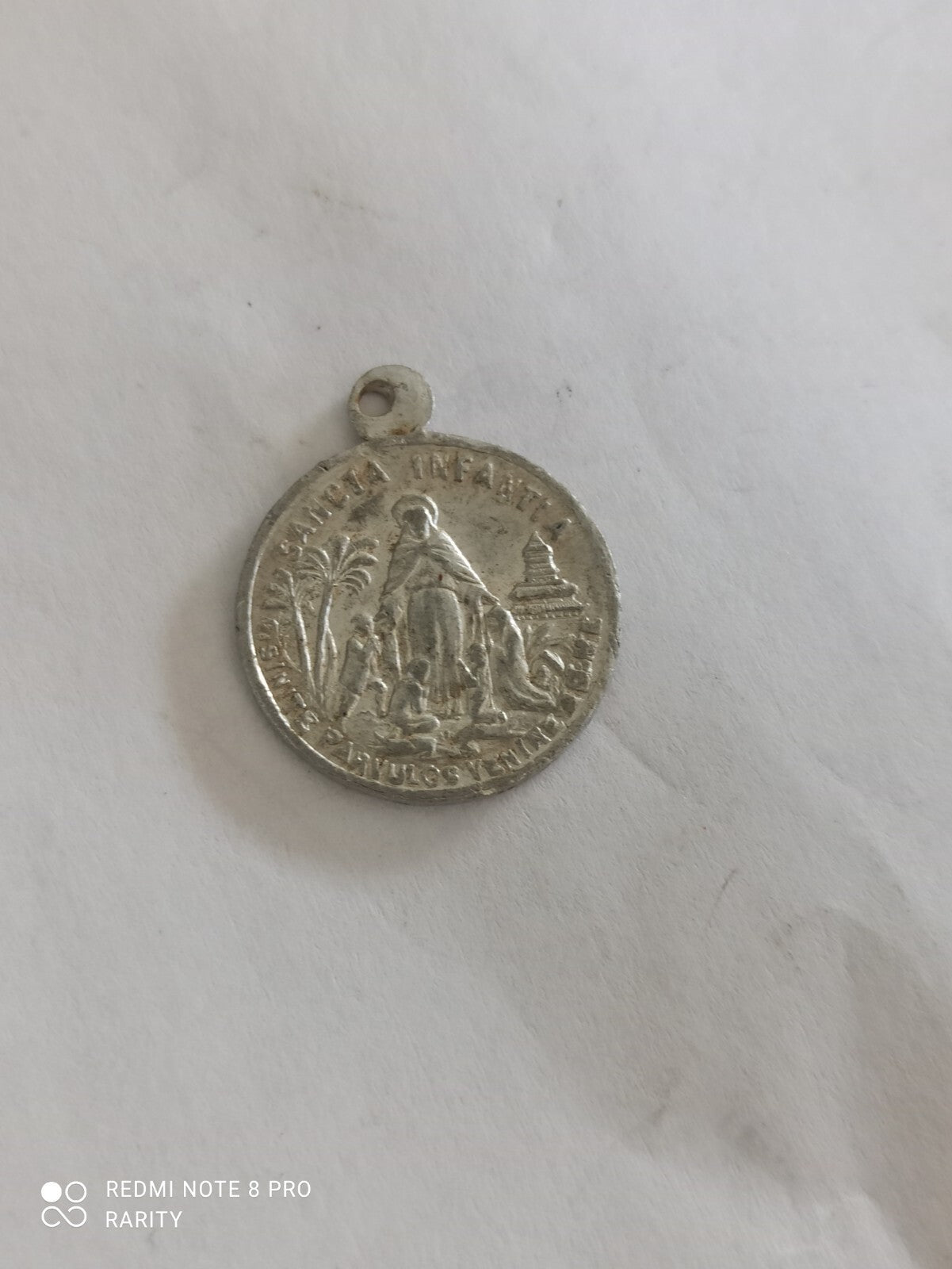 Médaille Religieuse Enfant Jésus Sancta Infanta – Foi Chrétienne – Pendentif