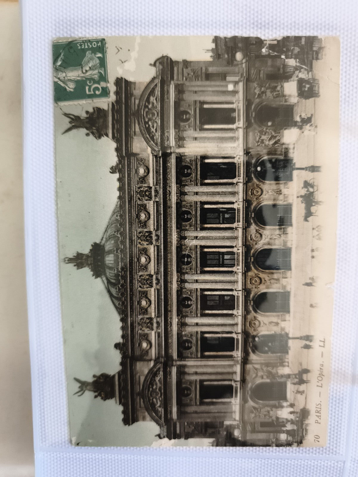 Carte postale CPA Paris Opéra LL timbre 5c façade architecturale