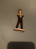 Figurine Disney homme chemise verte pantalon brun mini statuette déco