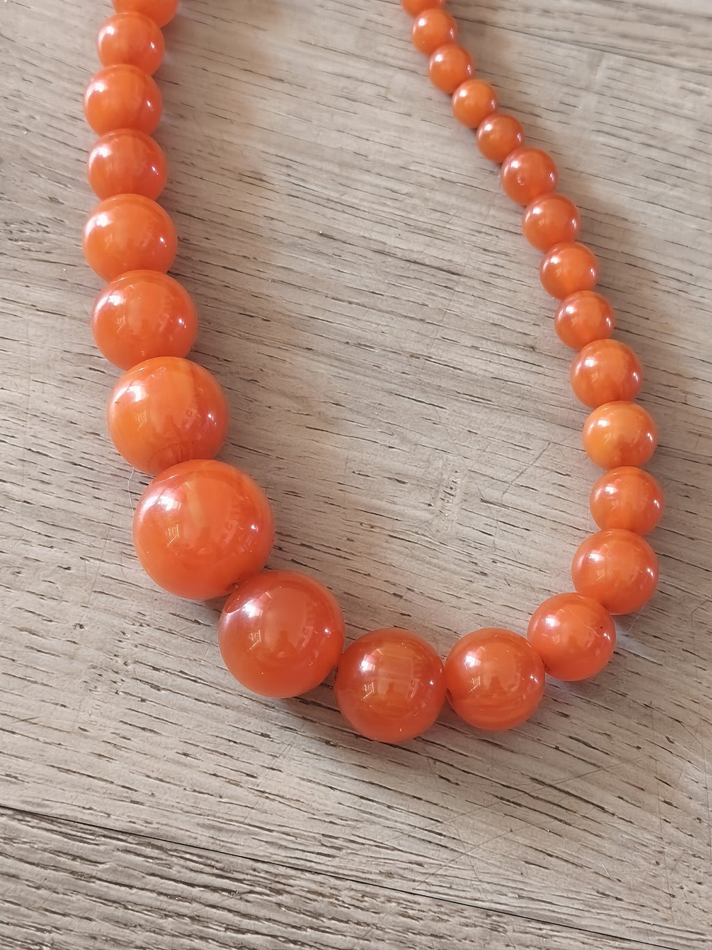 Collier ancien Art Déco en ambre pressé, perles olive, vintage rétro collection