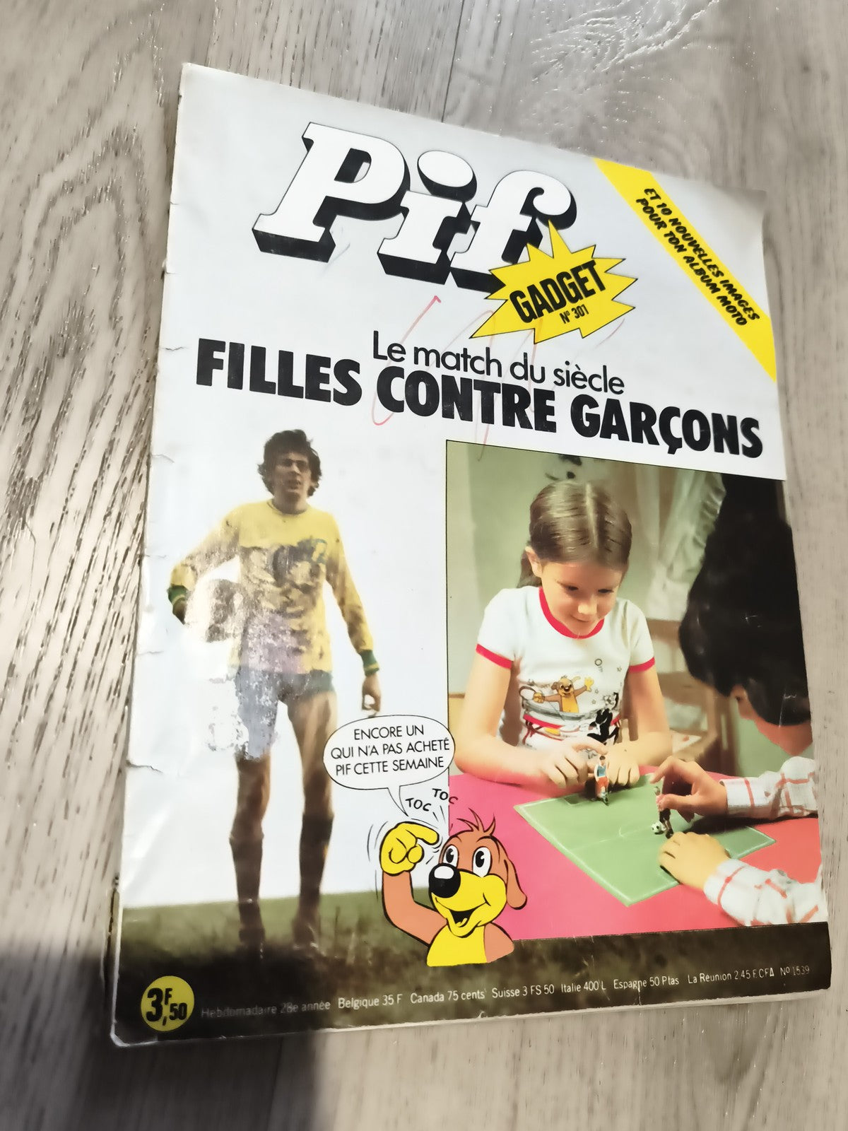 Magazine Pif Gadget n°301 ancien Filles contre Garçons années 70 BD hebdomadaire