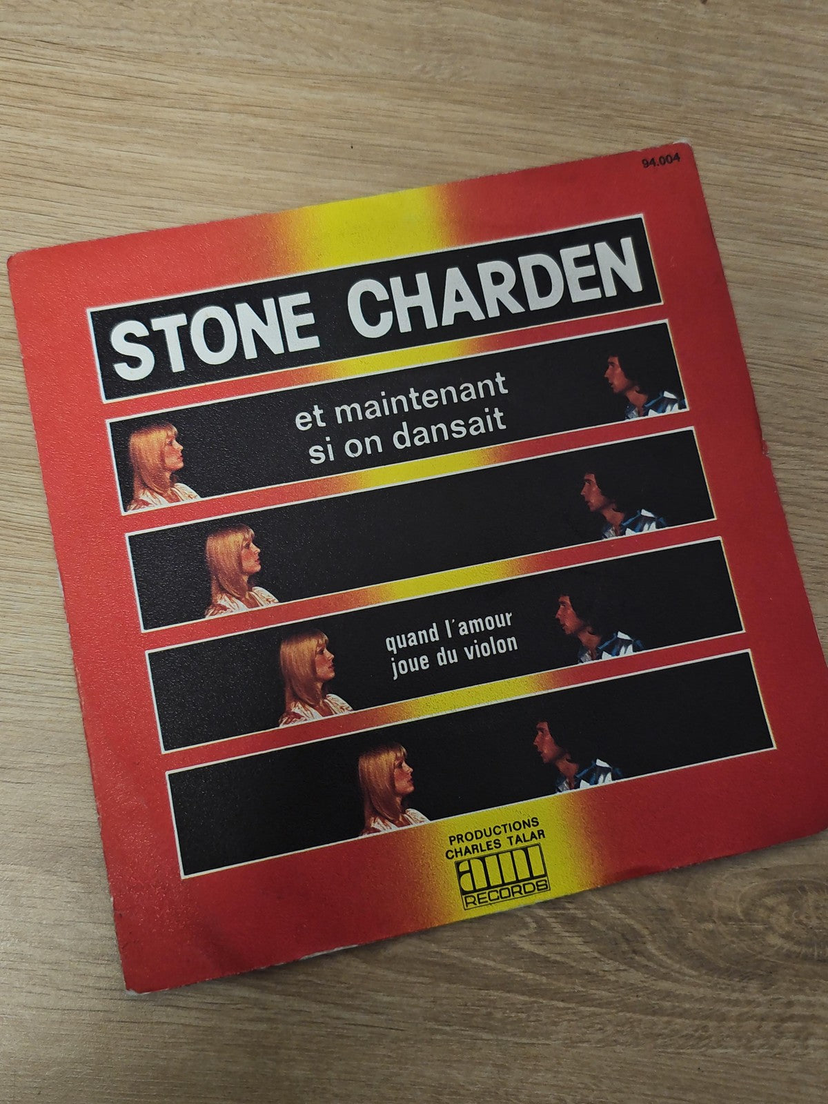 Vinyle 45 tours rétro ancien Stone Charden disque collection années vintage pop