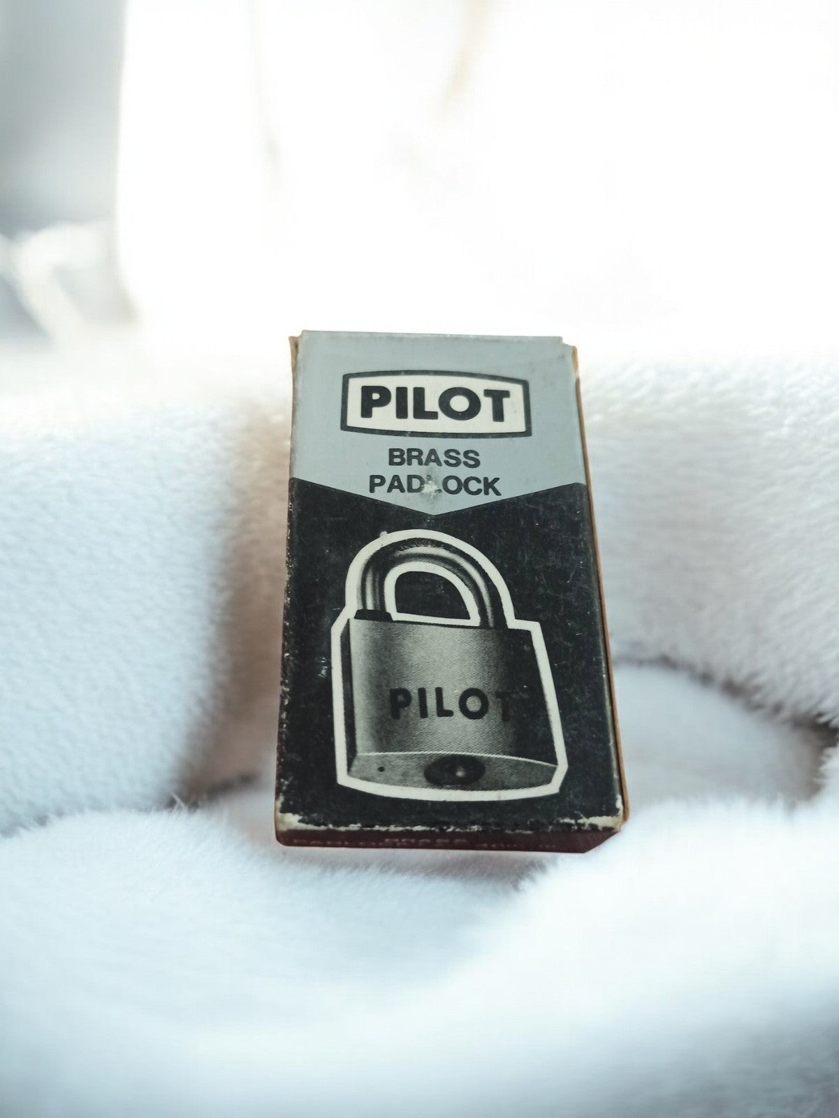 Cadenas vintage PILOT, boîte d’origine, padlock rétro ancien, sécurité déco