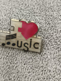 Pin's vintage "I Love Music" note de musique émaillée rétro (Ref 9)