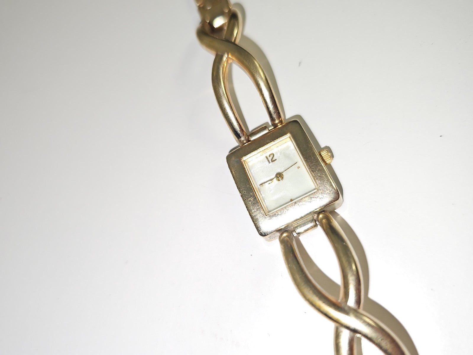 Montre femme rétro ancienne Yves Rocher vintage, montre-bracelet fonctionnelle