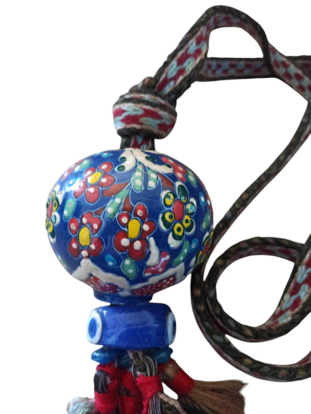 Pendentif tribal turc céramique décor floral pompons bohème cheval