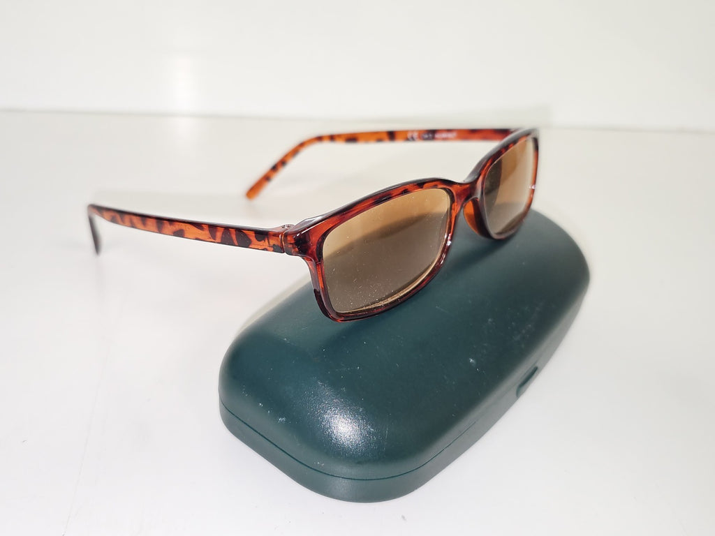 Paire de lunettes de vue Auriol bakélite monture optique rétro élégante