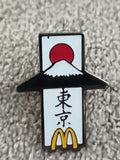 Pin's vintage McDonald's Tokyo Mont Fuji émaillé Japon années 90 (Ref 10)