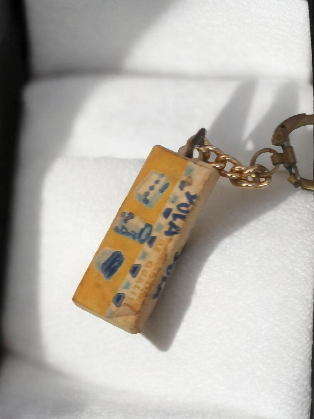 Porte-clés publicitaire vintage ancien TOYA savon rétro rare rectangulaire