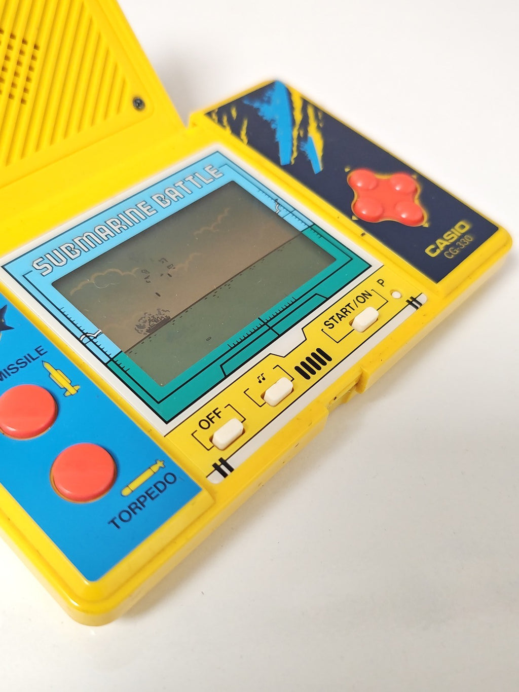 Console de jeu LCD Casio CG-330 Submarine Battle portable rétro électronique