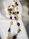 Collier ancien vintage perles géométriques brun beige, bijou fantaisie rétro