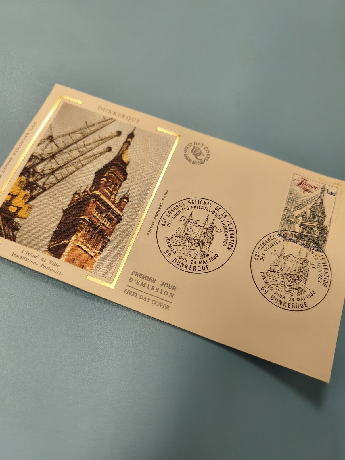 Enveloppe FDC Dunkerque 1990 timbre 1,30? illustration Hôtel de Ville portuaire