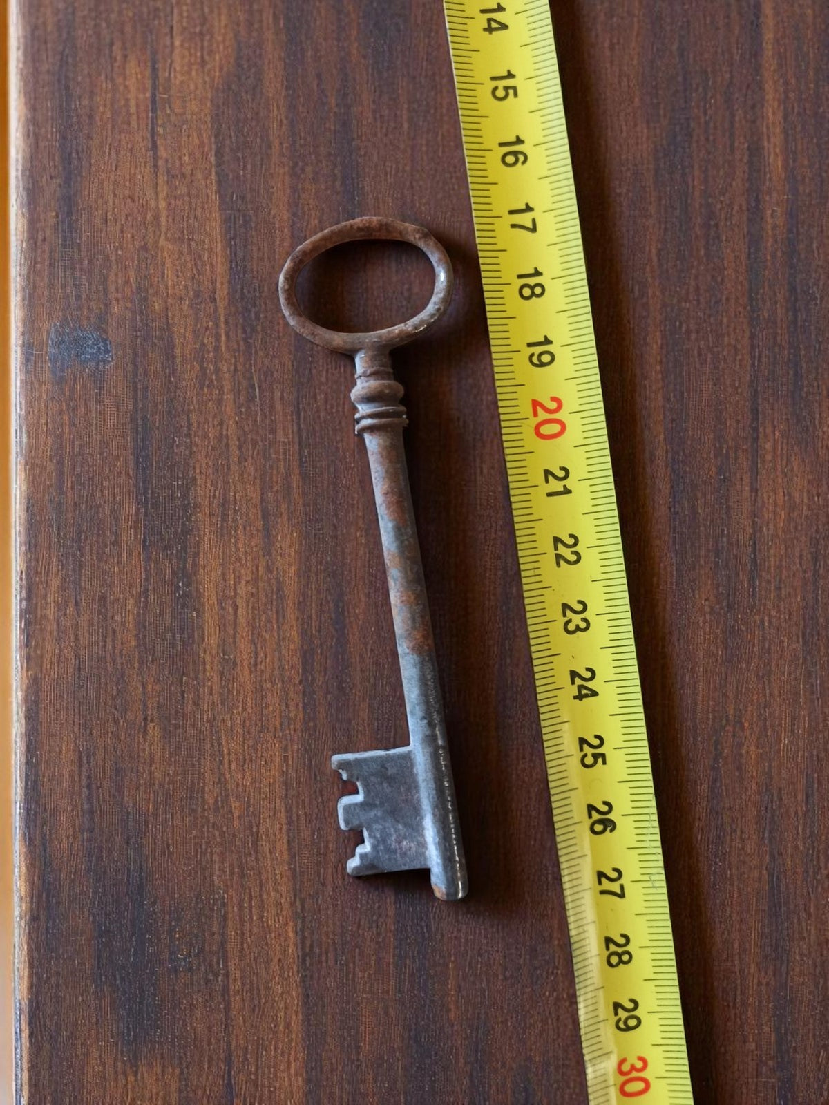 Clé ancienne fer forgé 19 cm – clé de porte manoir château vintage serrure