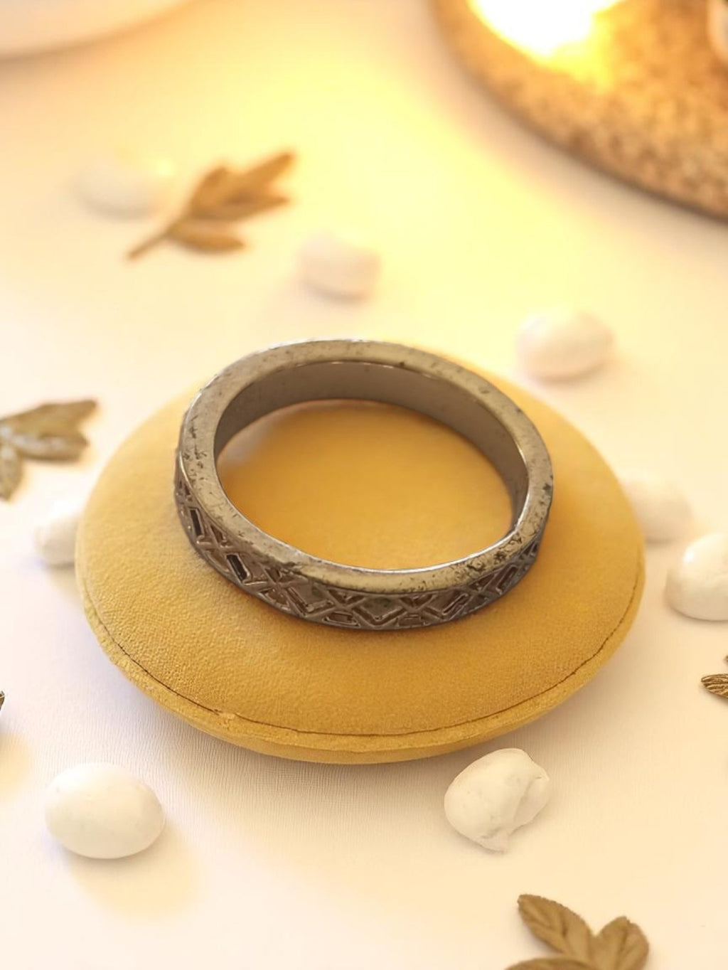 Bague vintage fantaisie motif géométrique patinée rétro taille 49