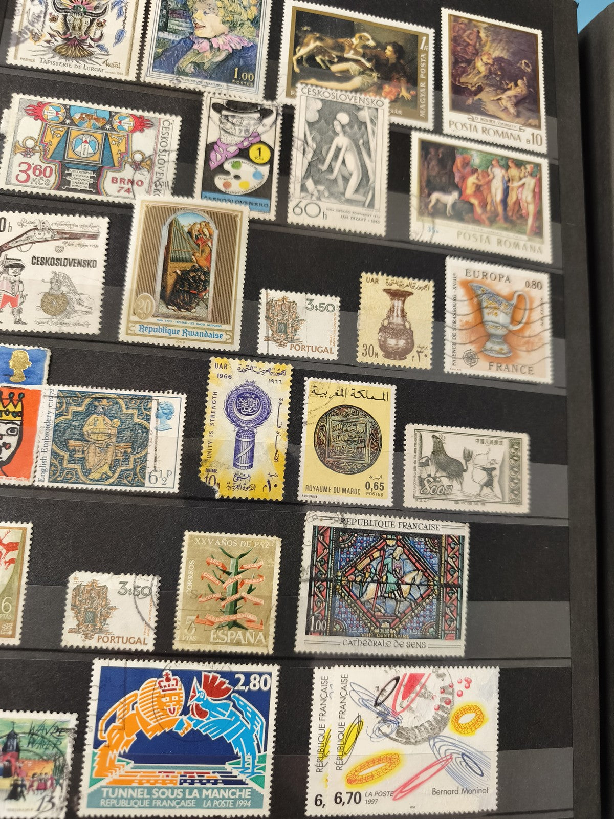 Lot anciens timbres oblitérés étrangers divers, thématiques art et histoire, col