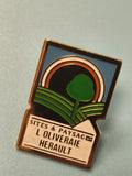 Pin's vintage Sites & Paysages L'Oliveraie Hérault émaillé vert bleu rétro