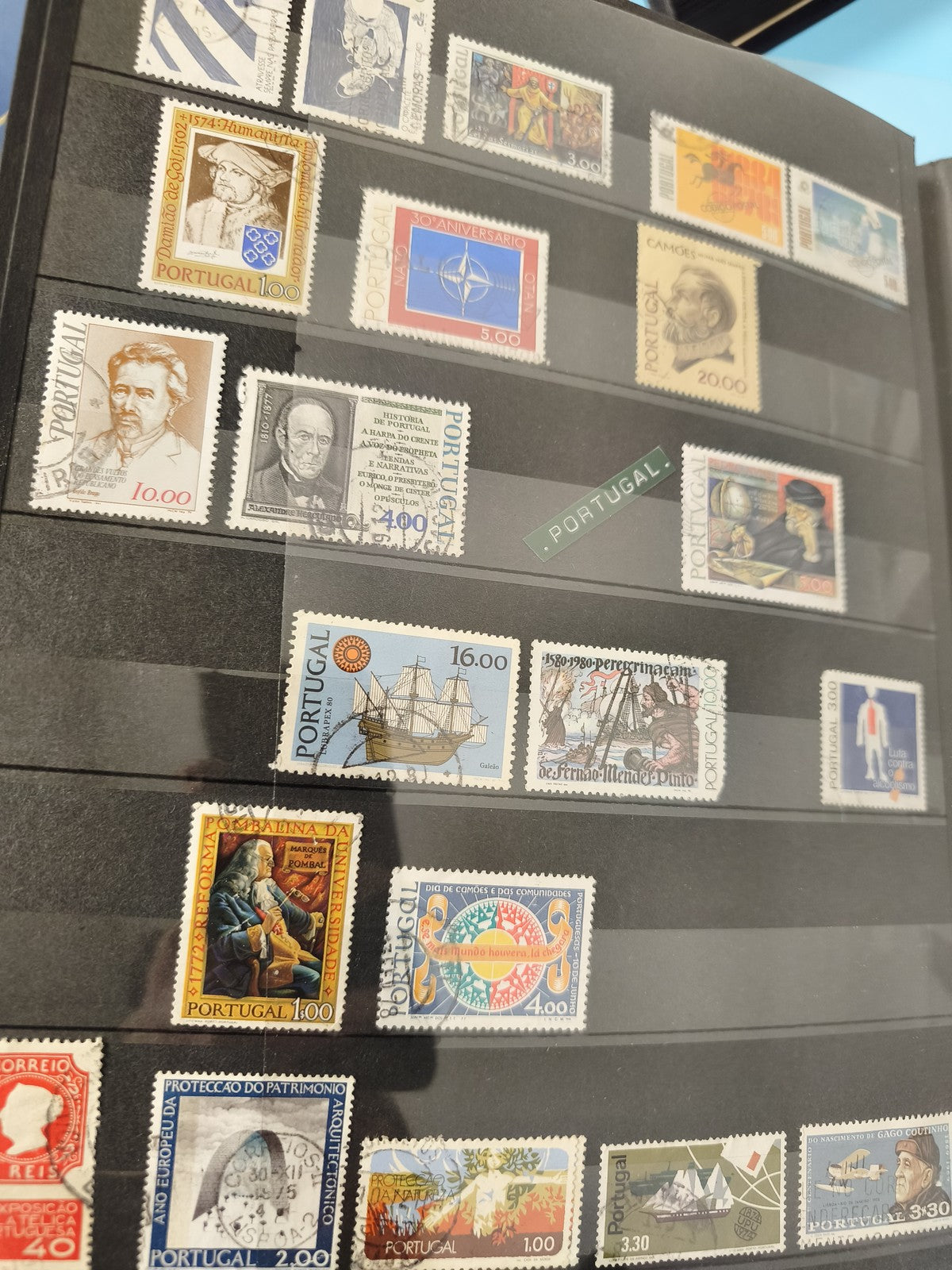 Lot anciens timbres oblitérés Portugal collection philatélie, motifs variés