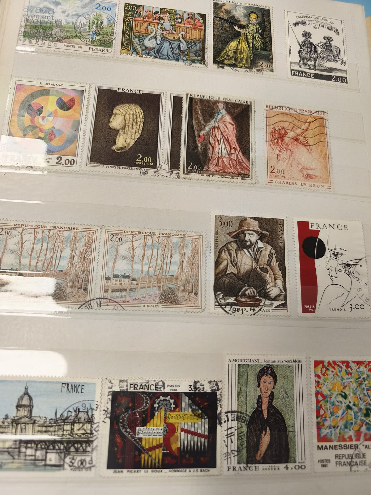Lot anciens timbres oblitérés France arts peinture sculpture 1970s-1980s