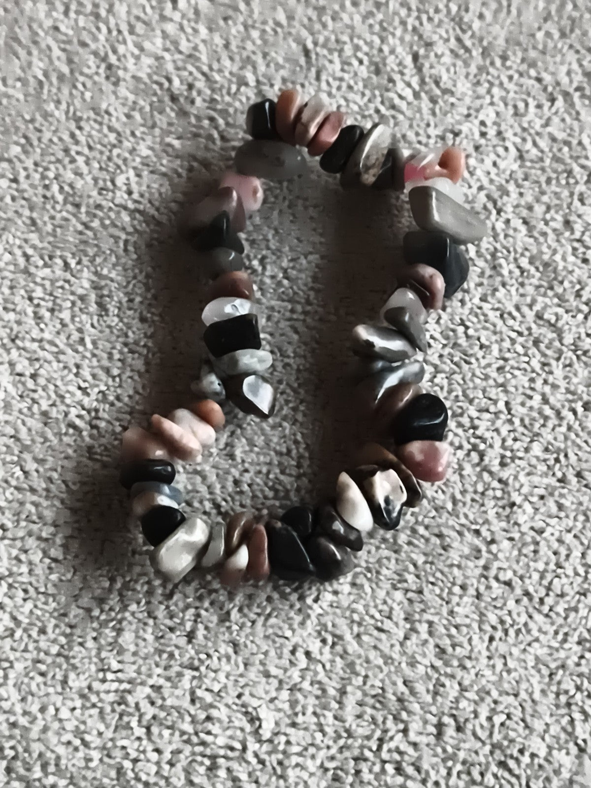 Bracelet pierres naturelles, perles irrégulières multicolores, élastique