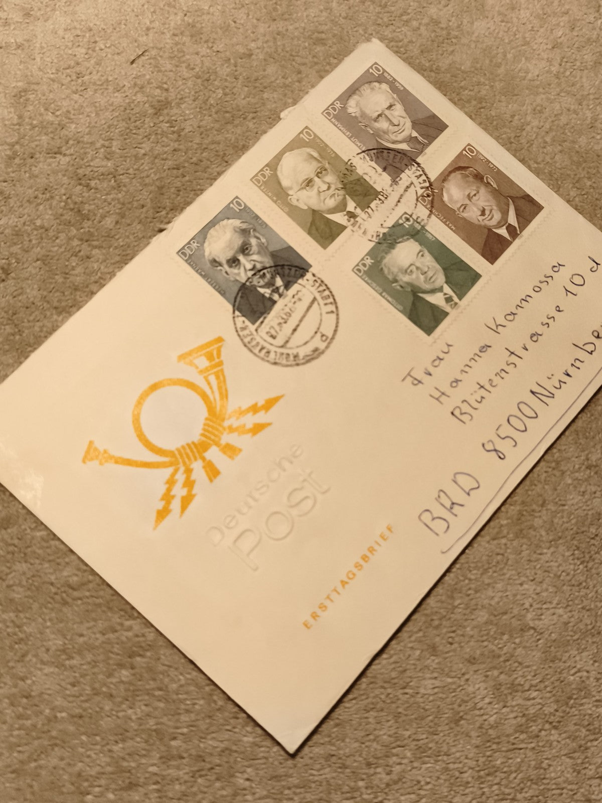 Lettre premier jour DDR Deutsche Post timbres portraits embossée philatélie (Ref