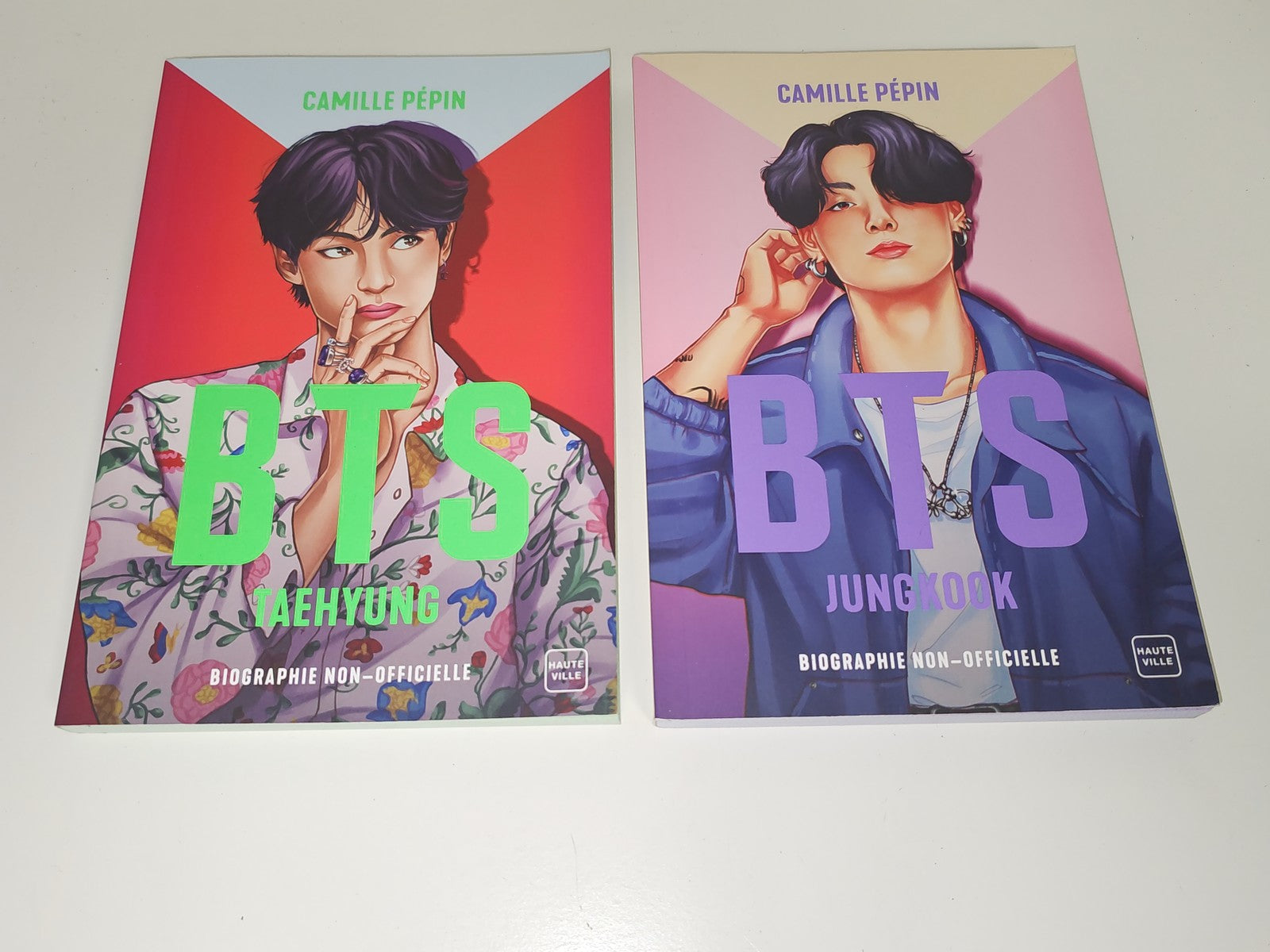 Lot de livres sur la K-pop BTS biographie non-officielle groupe coréen jeunesse