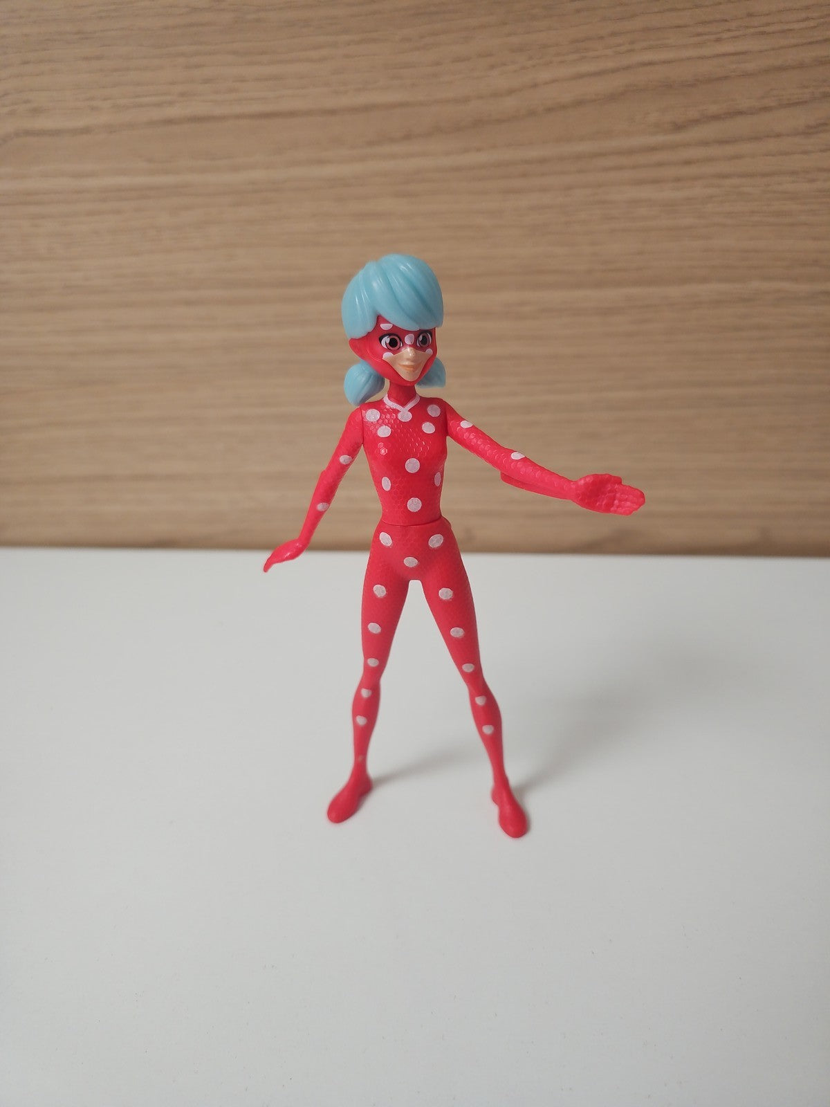 Figurine Miraculous Ladybug Cosmobug Cat Noir d'occasion héros animés enfant