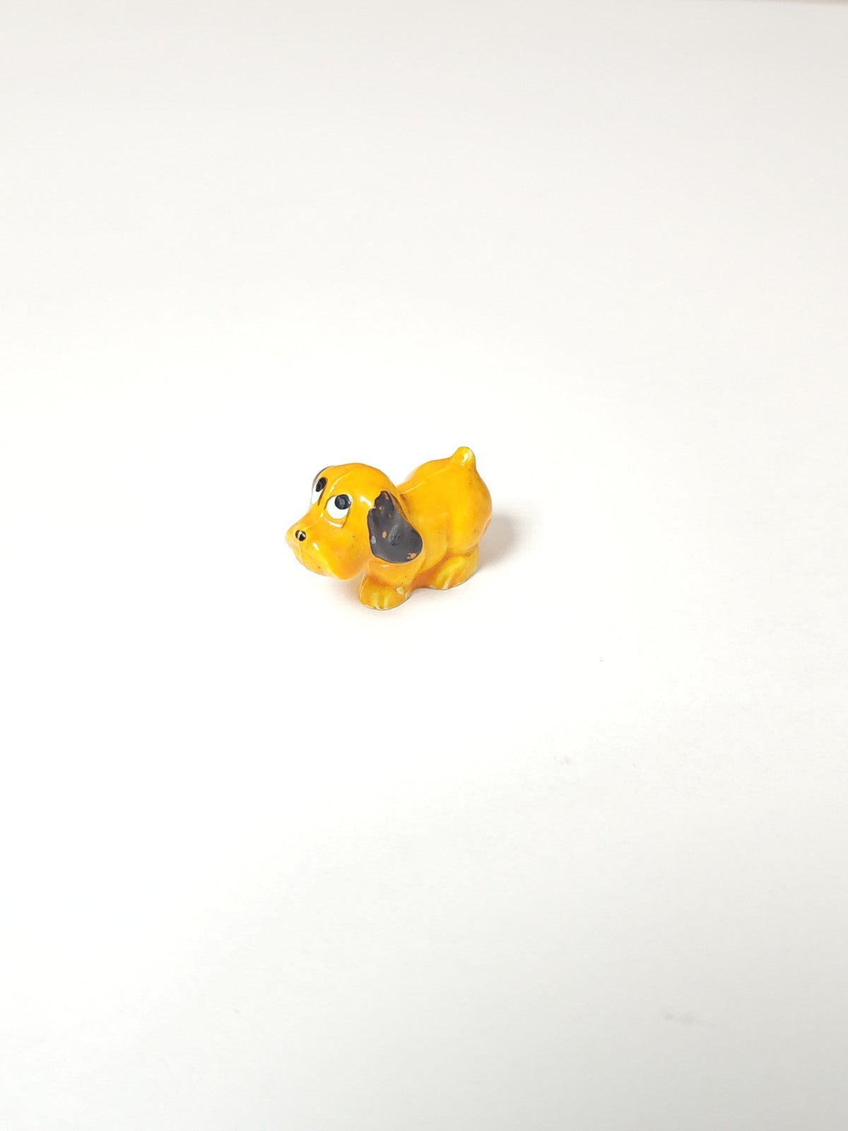 Vintage petit chien jouet ancien années 70 rétro collection figurine animal déco