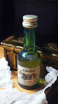 Mignonnette Calvados vintage Cœur de Lion Réserve ancienne bouteille 5 cl