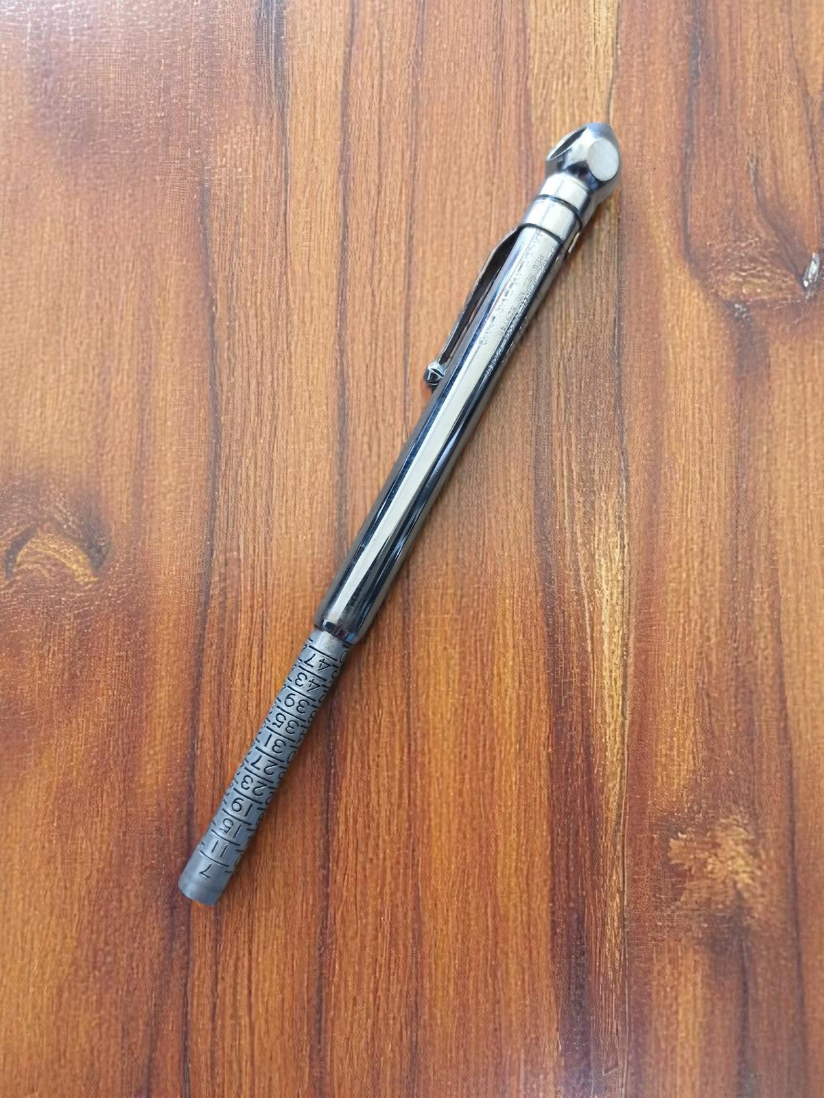 Capteur de pression Dunlop vintage, manomètre stylo chromé, outil ancien