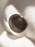 Bague vintage ronde aspect métallique, taille 54, bijou fantaisie rétro ancien